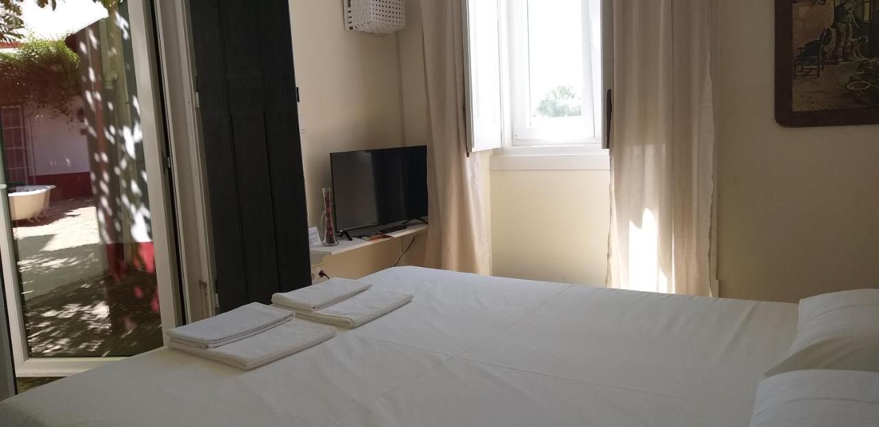 Casa Dos Ingleses Coruche Ngoại thất bức ảnh